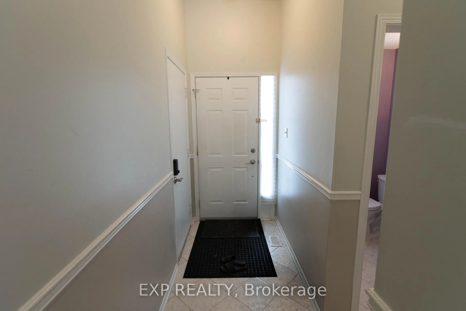 Photo 2 of 54 Sheppard's Glen Avenue, Ottawa, Kanata - Emerald Meadows/Trailwest — HOMEH