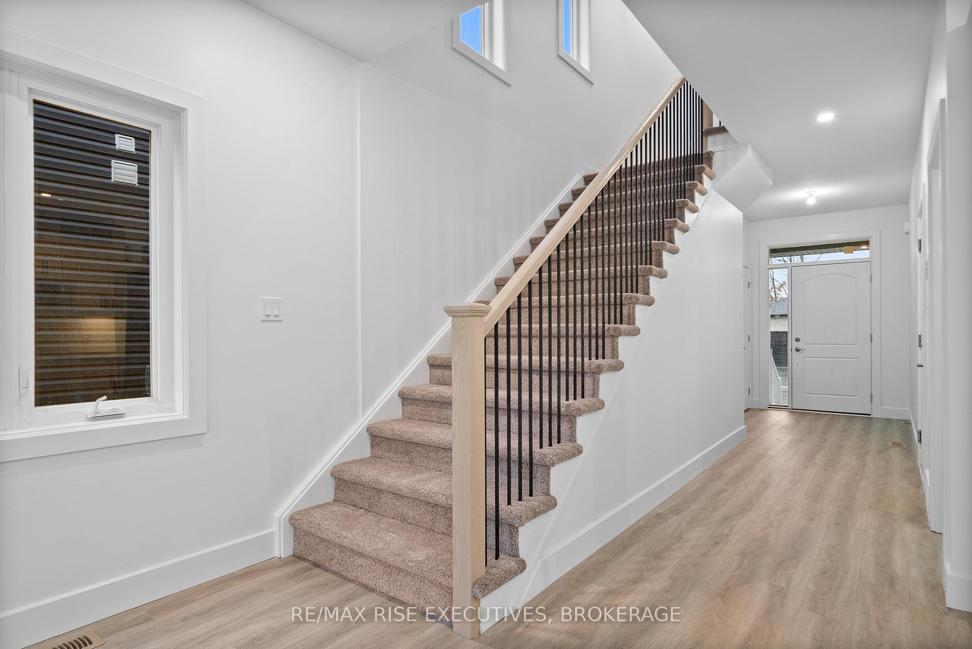 Photo 7 of 2703 Delmar Street, Kingston, City Northwest — HOMEH