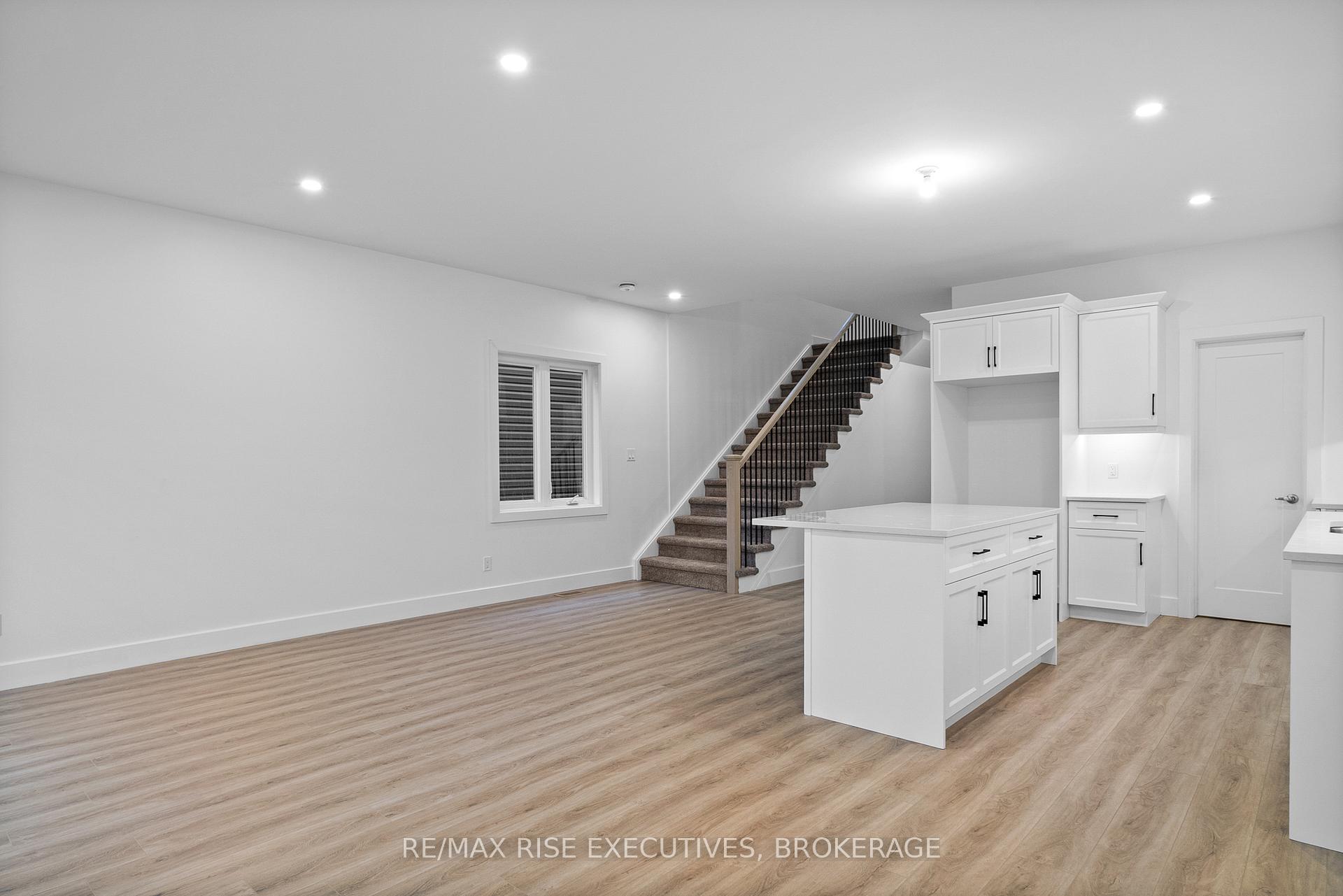 Photo 14 of 2703 Delmar Street, Kingston, City Northwest — HOMEH