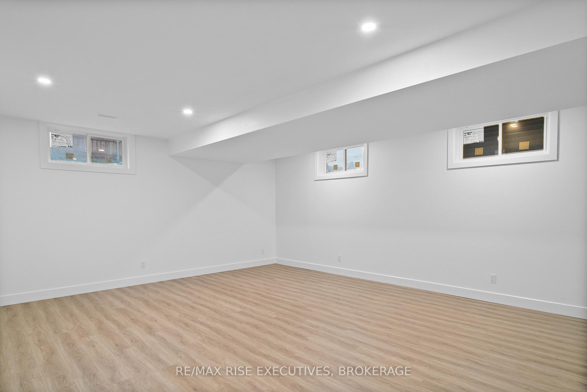 Photo 30 of 2703 Delmar Street, Kingston, City Northwest — HOMEH