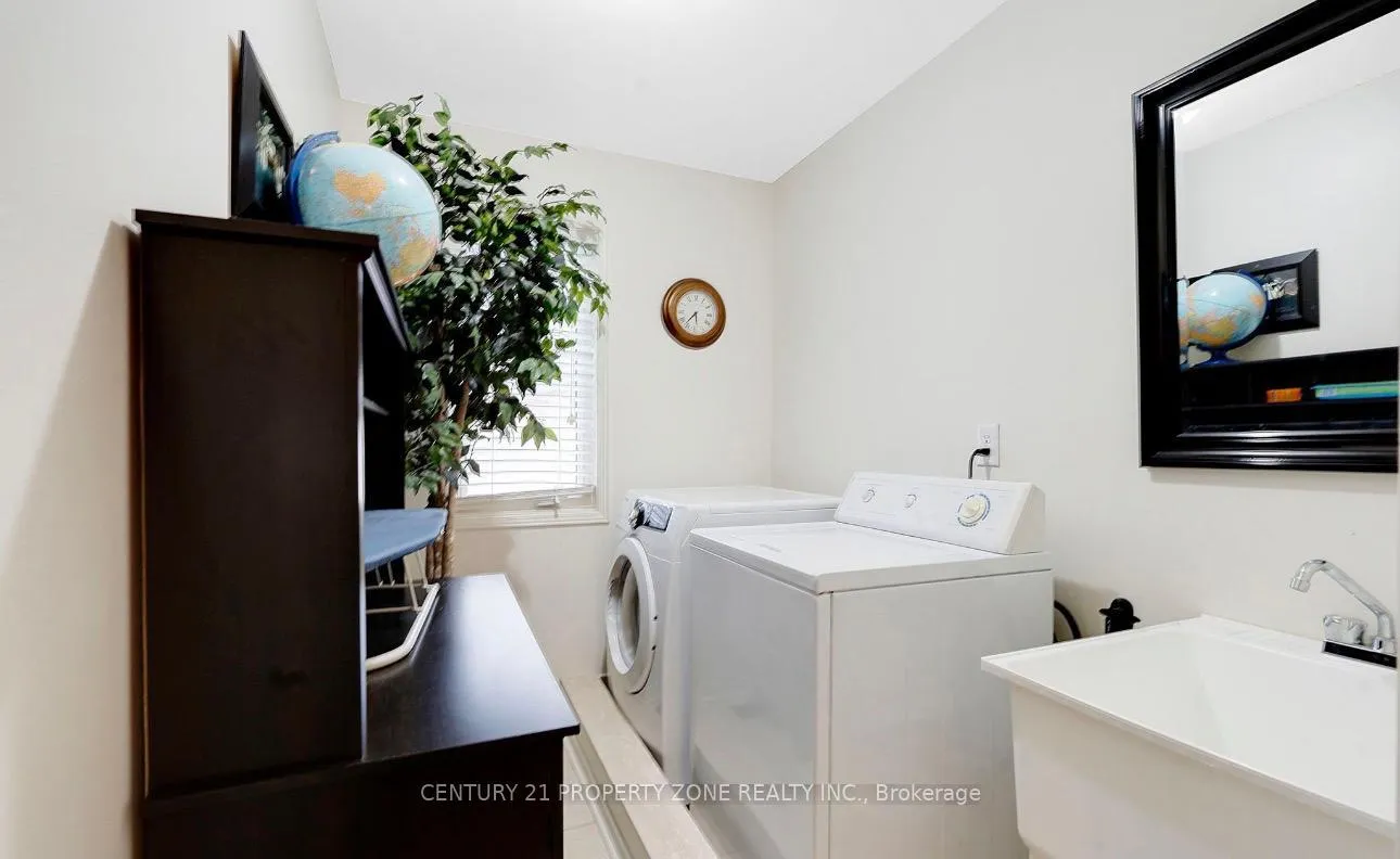 Photo 20 of 83 Spicebush Terrace, Brampton, Credit Valley — HOMEH