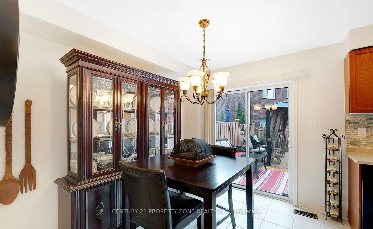 Photo 24 of 83 Spicebush Terrace, Brampton, Credit Valley — HOMEH