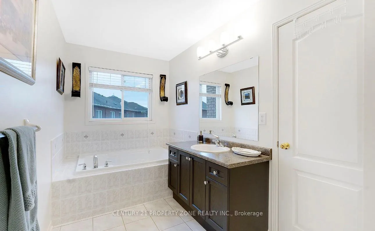 Photo 25 of 83 Spicebush Terrace, Brampton, Credit Valley — HOMEH