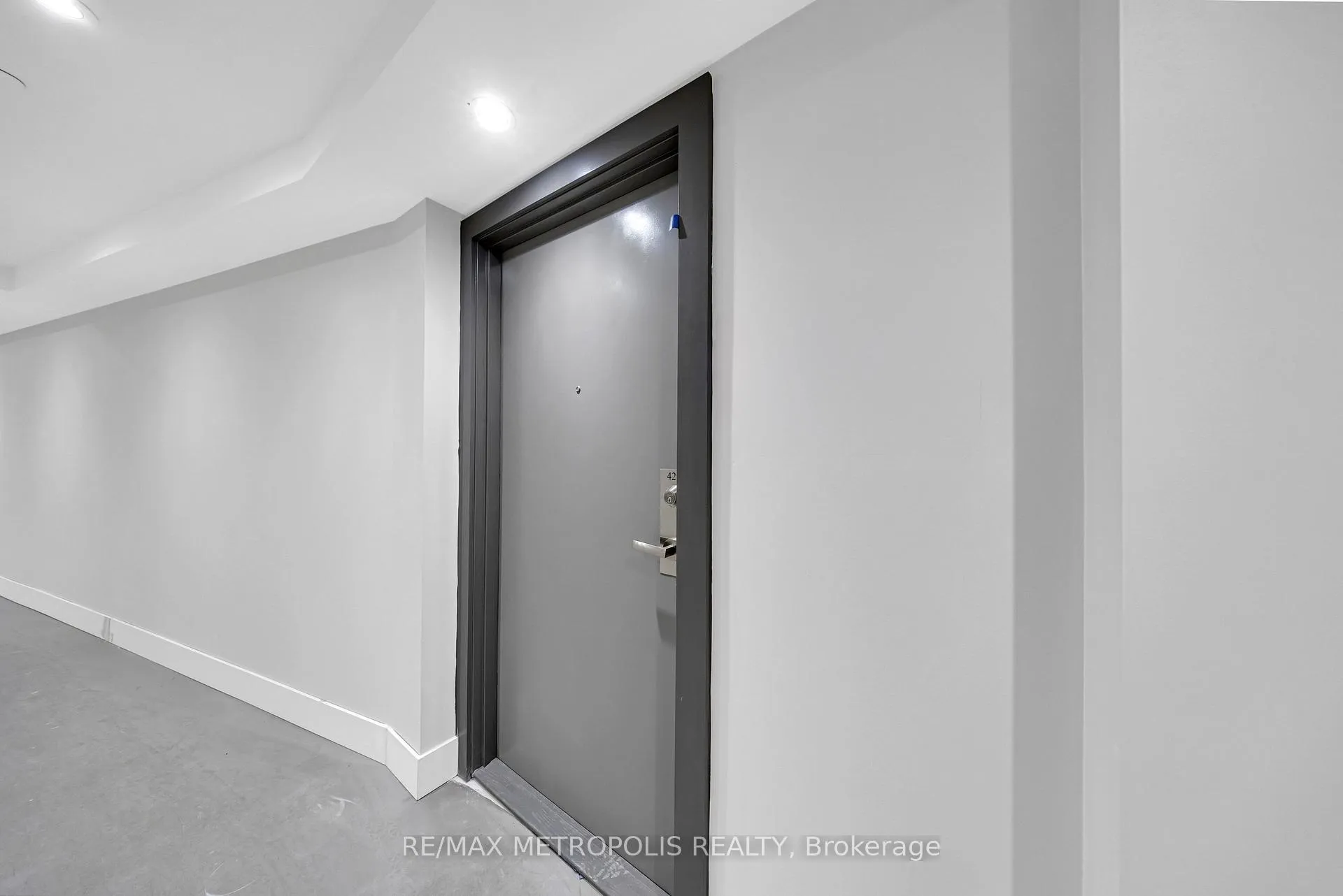 Photo 3 of Unit 429, 51 Clarington Boulevard, Clarington, Bowmanville — HOMEH
