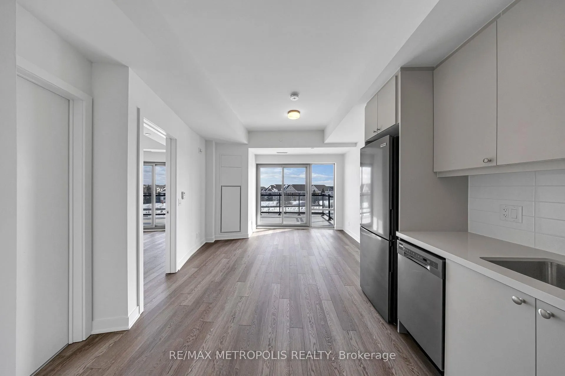 Photo 16 of Unit 429, 51 Clarington Boulevard, Clarington, Bowmanville — HOMEH