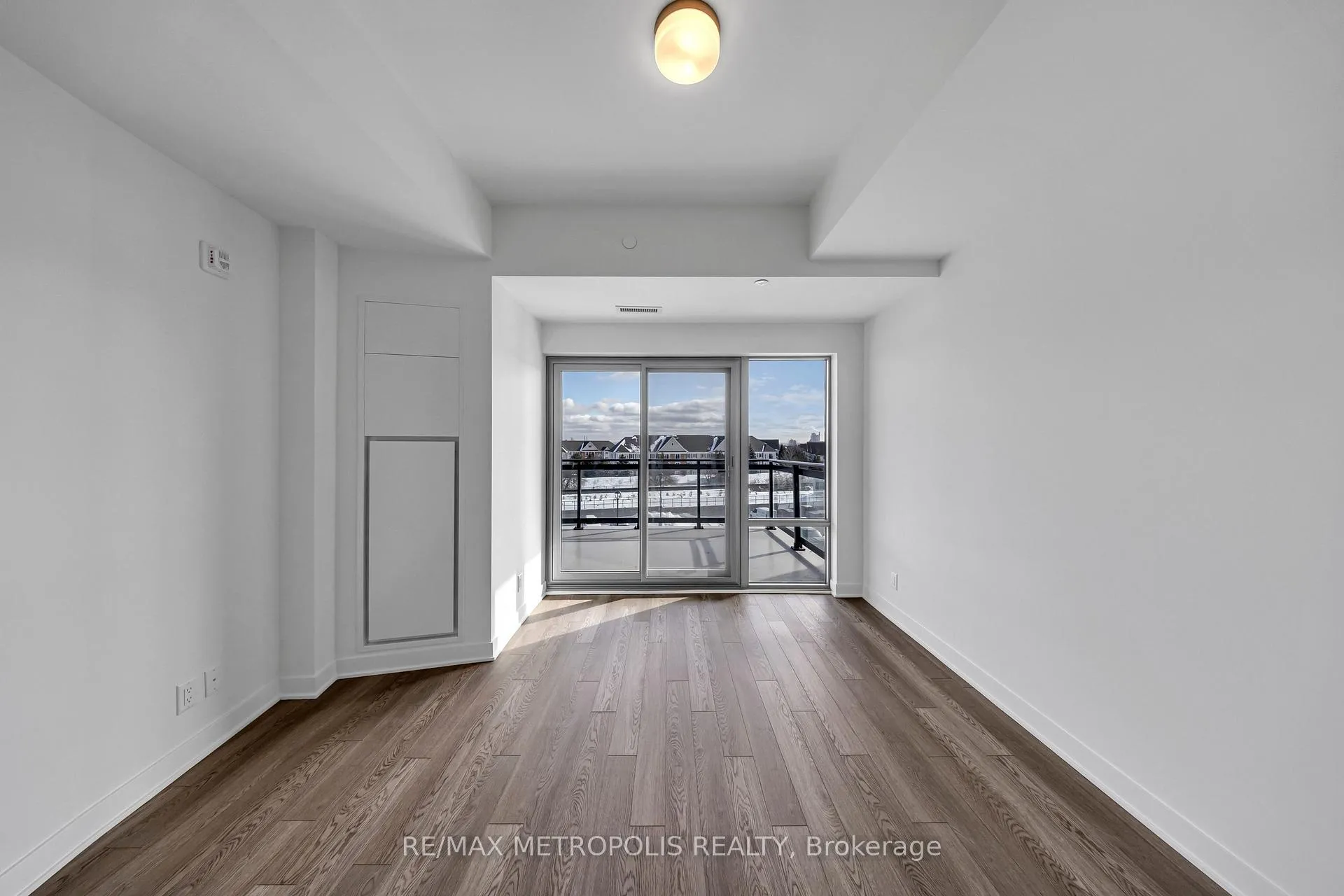Photo 17 of Unit 429, 51 Clarington Boulevard, Clarington, Bowmanville — HOMEH