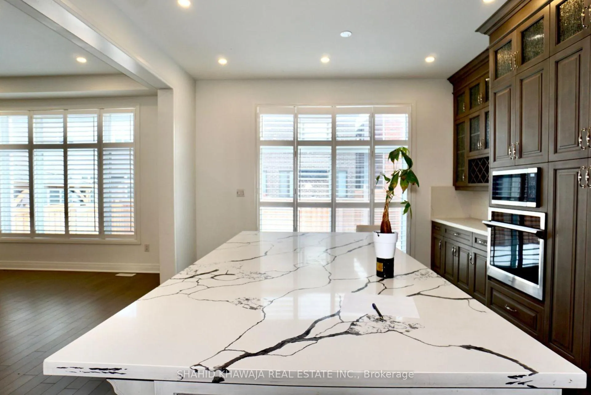 Photo 7 of Unit Upper, 470 Violet Gate, Milton, Walker — HOMEH