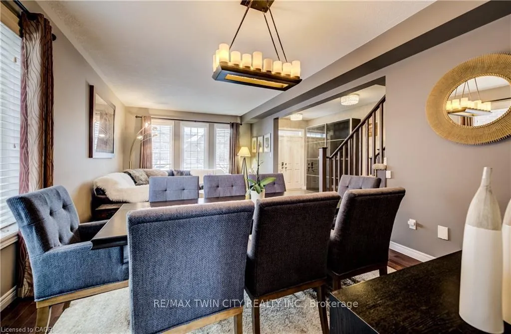 Photo 11 of 928 Evens Pond Court, Kitchener — HOMEH