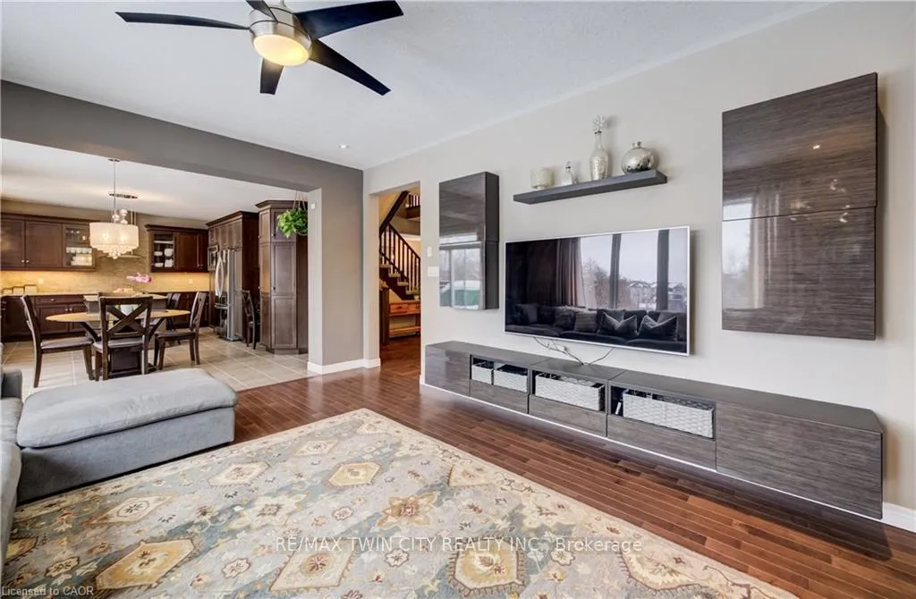 Photo 21 of 928 Evens Pond Court, Kitchener — HOMEH