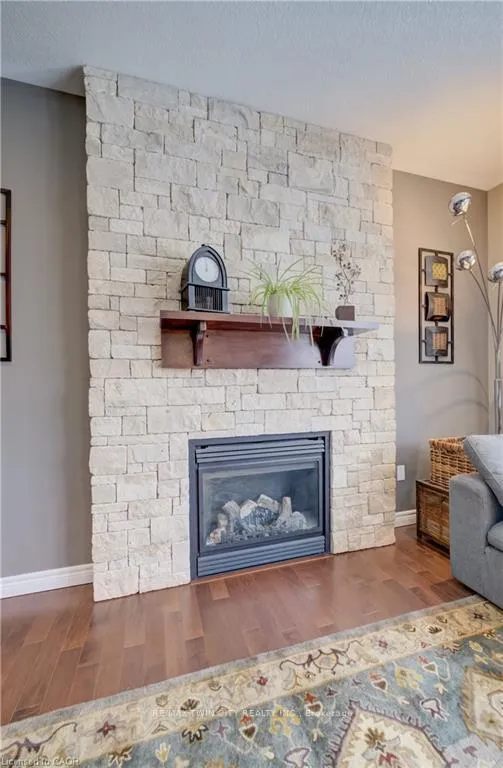 Photo 22 of 928 Evens Pond Court, Kitchener — HOMEH