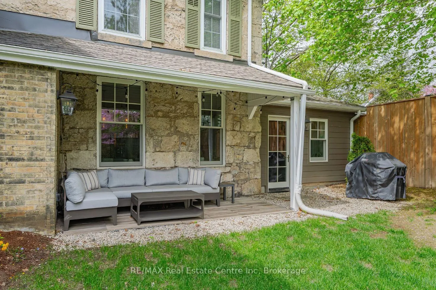 Photo 36 of 15 Liverpool Street, Guelph, Downtown — HOMEH