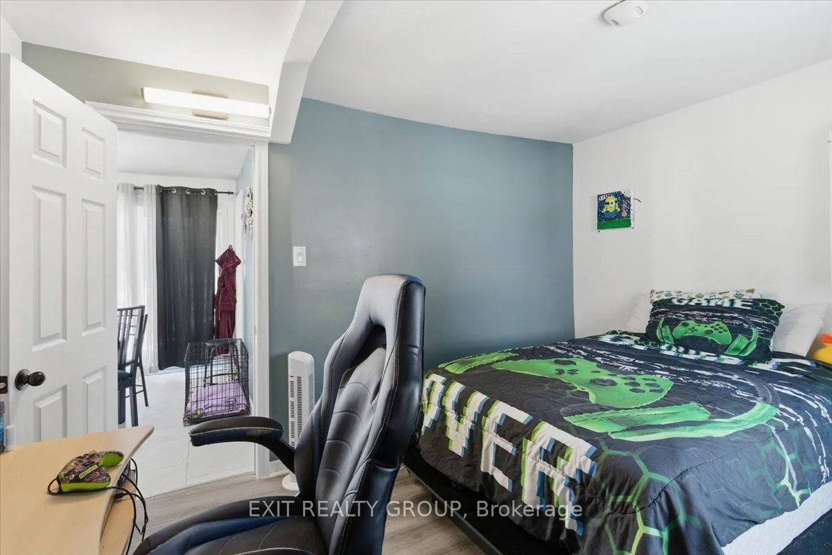 Photo 18 of 22166 Loyalist Parkway, Quinte West, Murray Ward — HOMEH