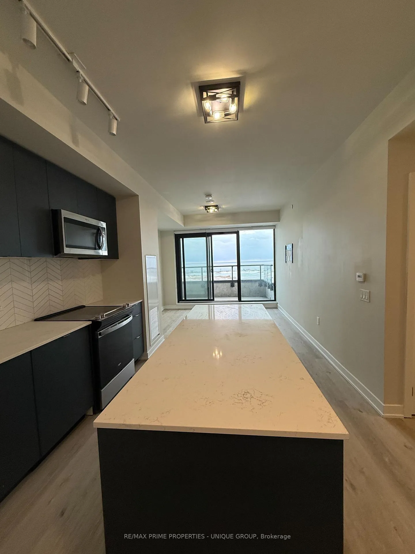 Photo 1 of Unit 1504, 1606 Charles Street, Whitby, Port Whitby — HOMEH