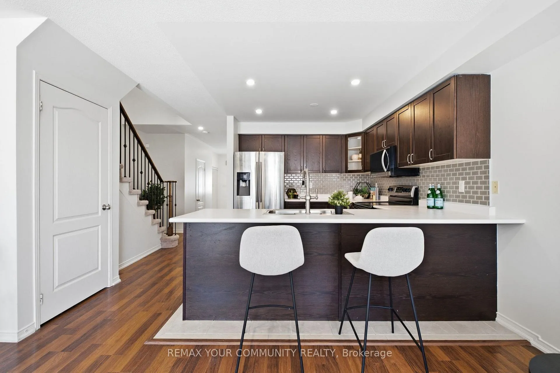 Photo 7 of 71 Aldonschool Court, Ajax, South East — HOMEH