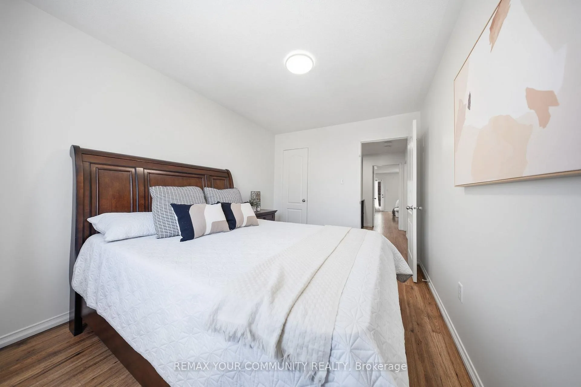 Photo 25 of 71 Aldonschool Court, Ajax, South East — HOMEH