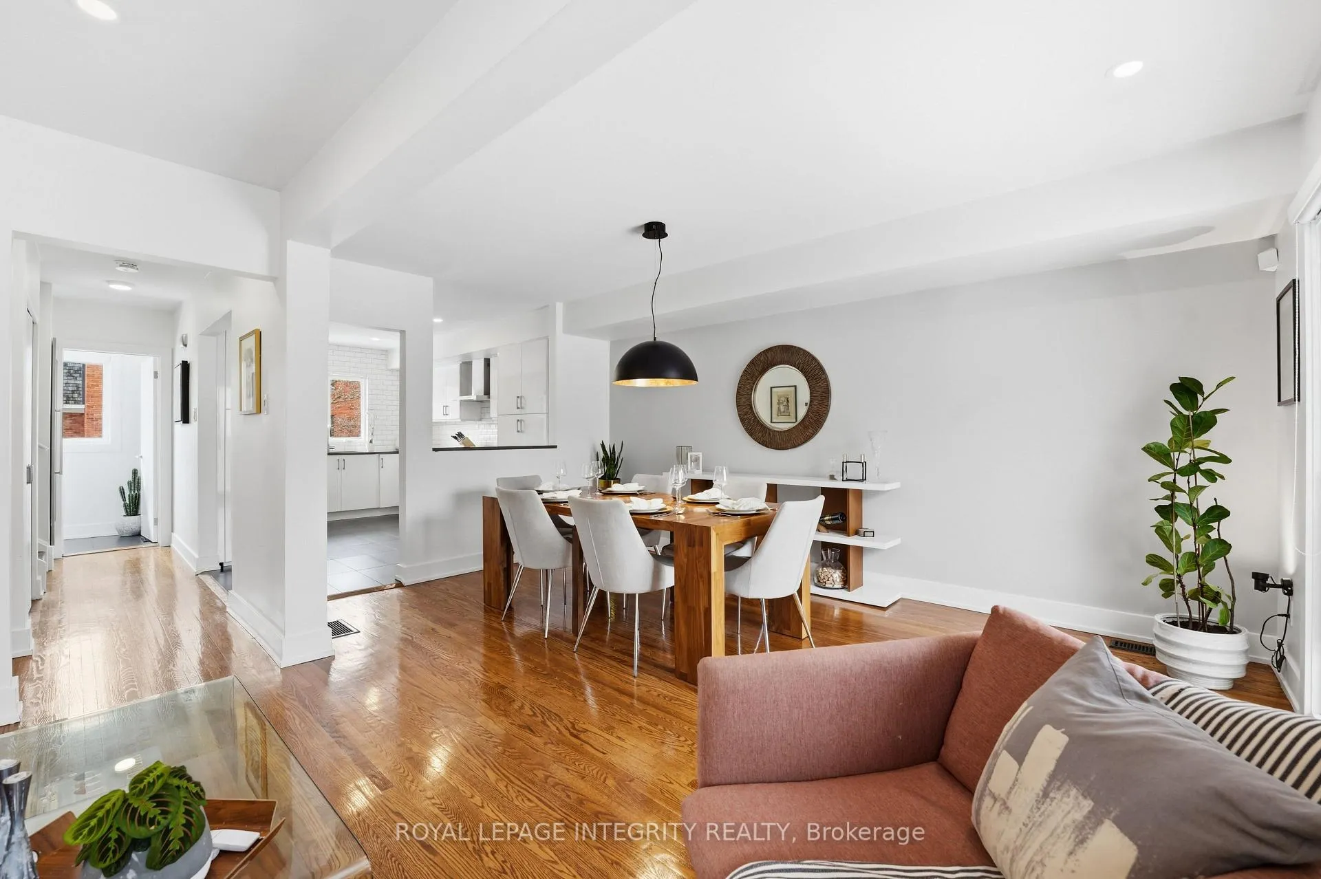 Photo 9 of 27 Marco Lane, Ottawa, Old Ottawa South — HOMEH
