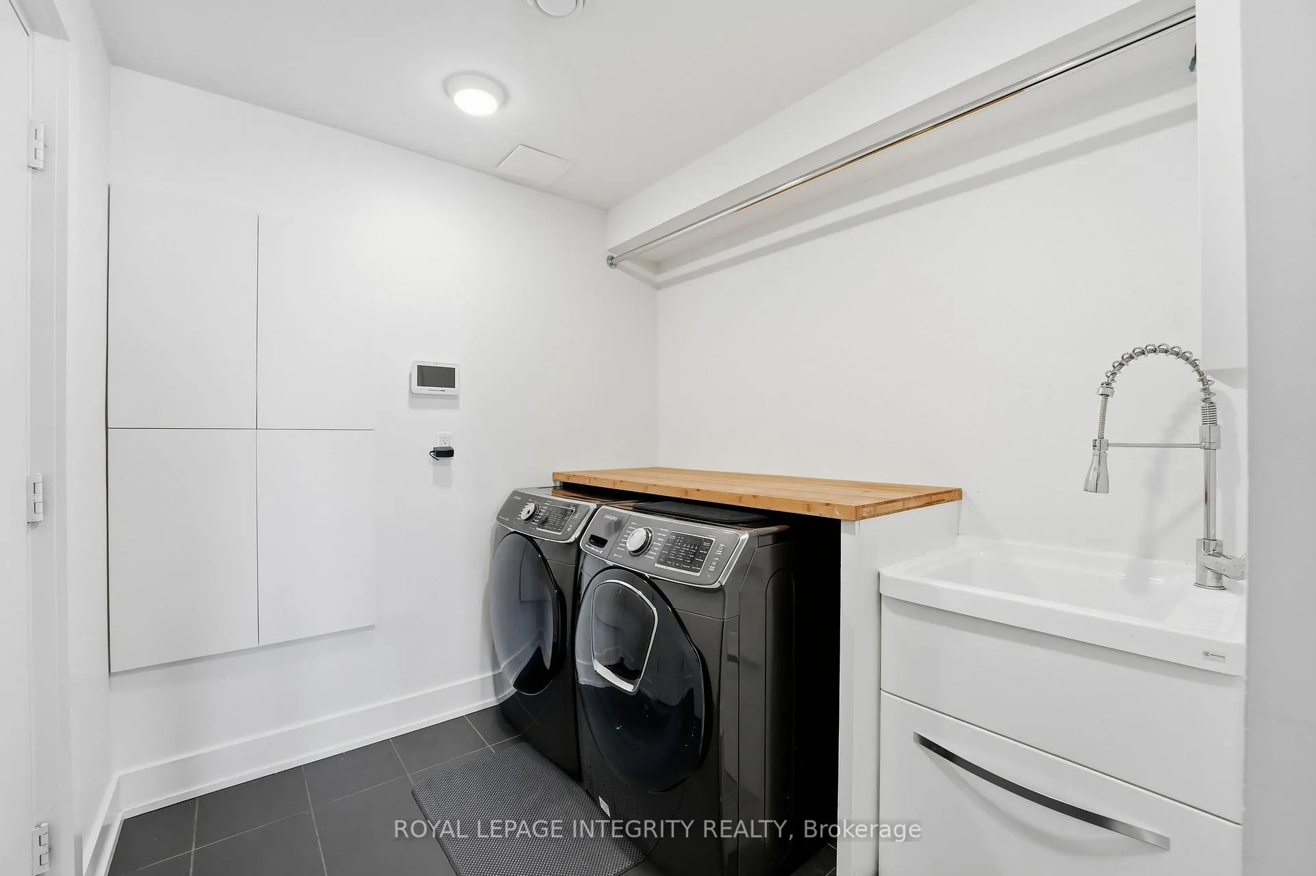 Photo 20 of 27 Marco Lane, Ottawa, Old Ottawa South — HOMEH