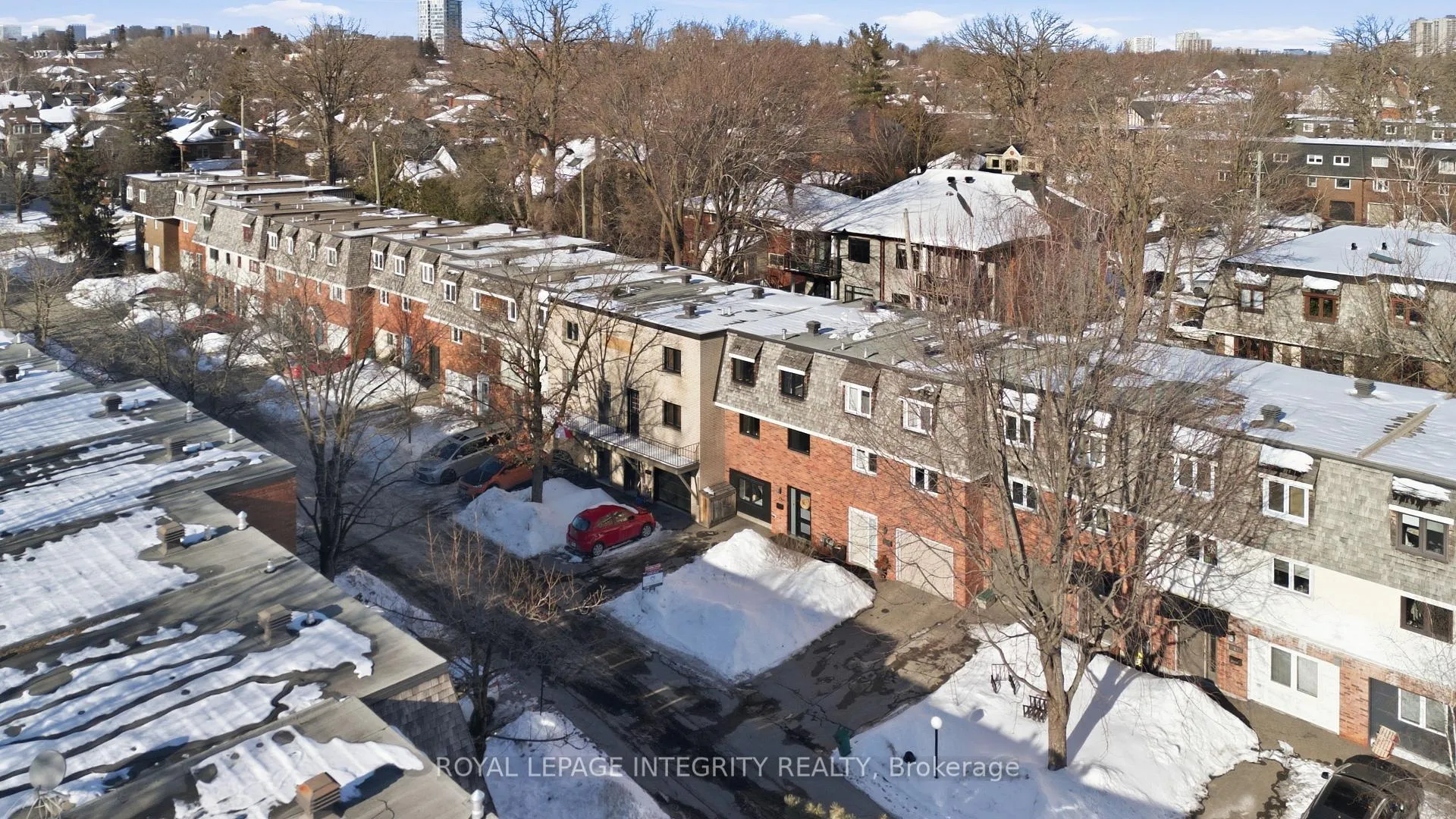 Photo 29 of 27 Marco Lane, Ottawa, Old Ottawa South — HOMEH