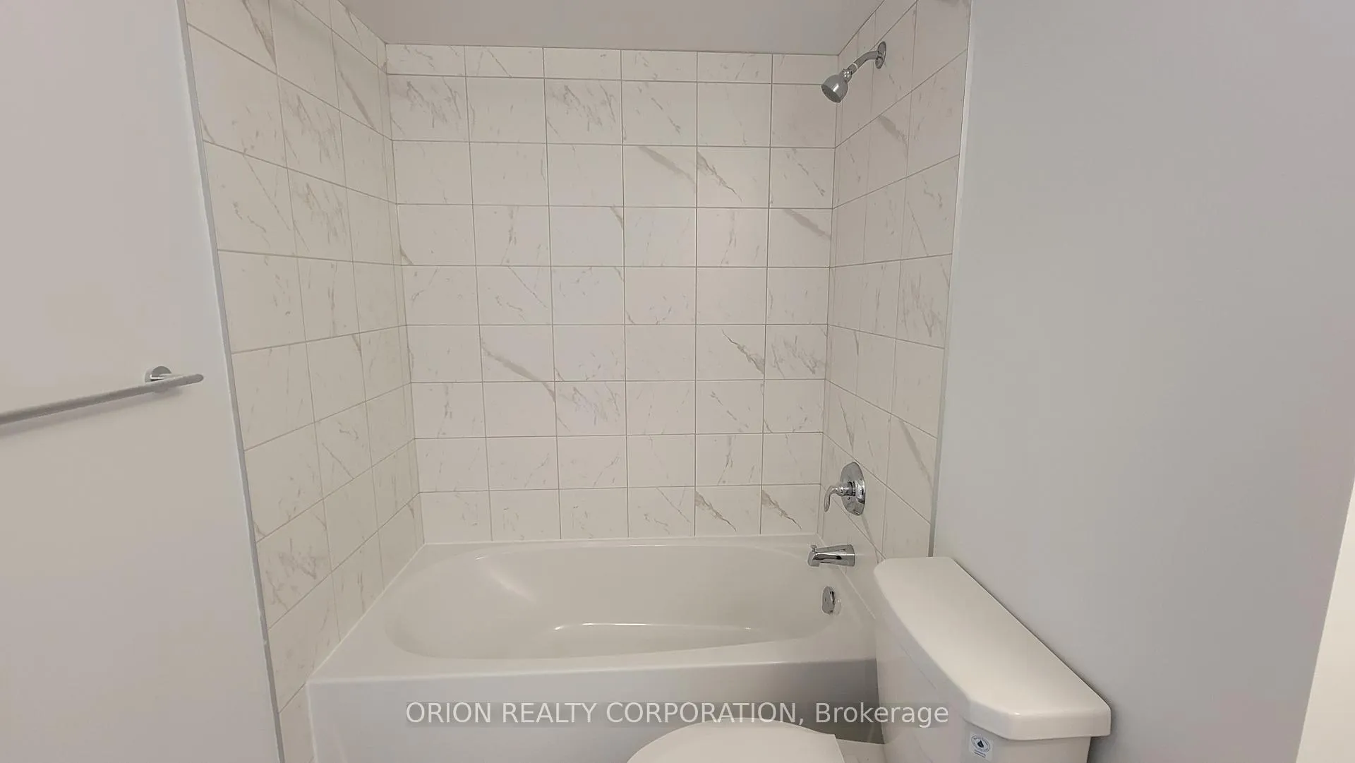 Photo 6 of Unit 1101, 1435 Celebration Drive, Pickering, Bay Ridges — HOMEH