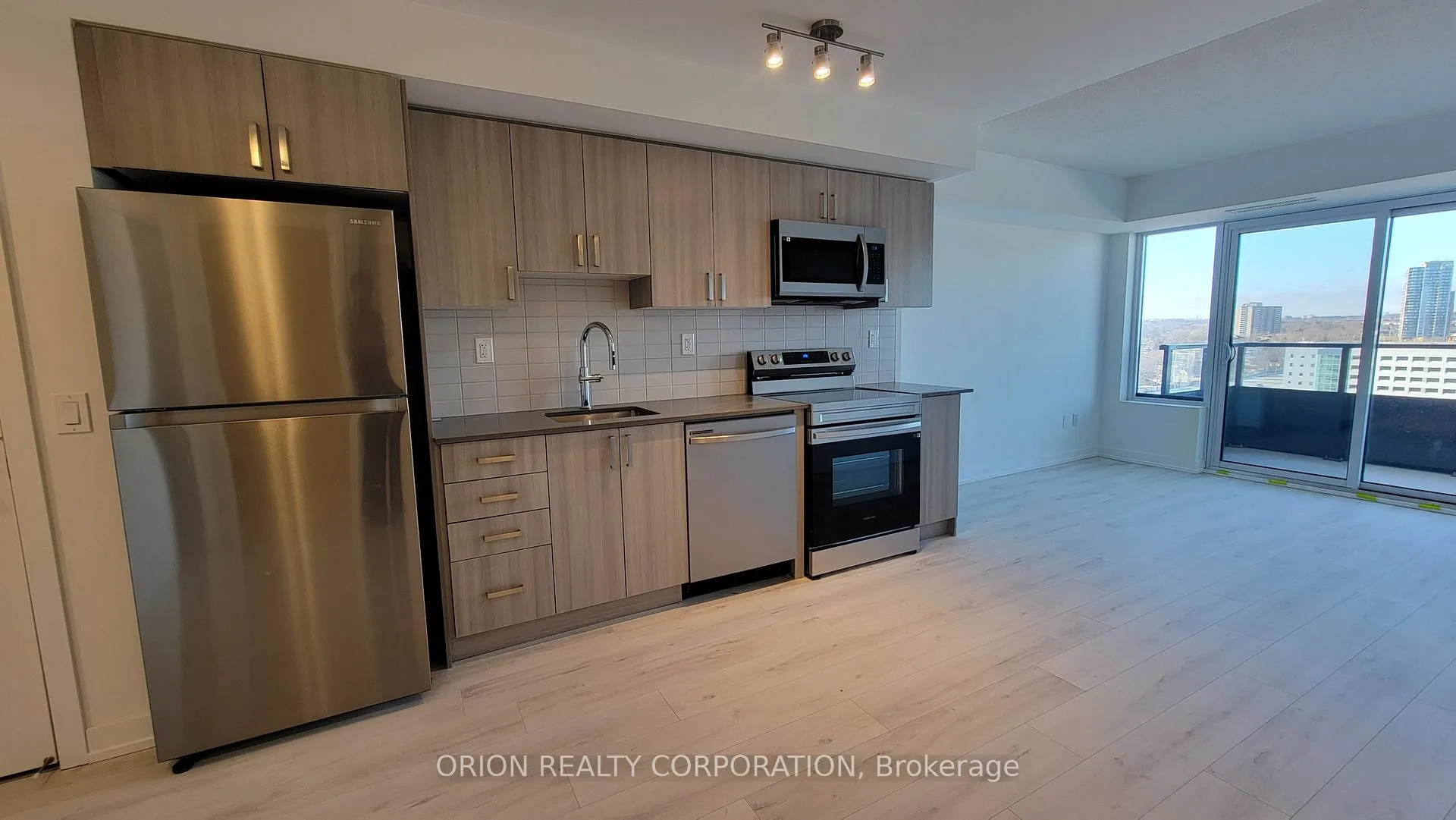 Photo 9 of Unit 1101, 1435 Celebration Drive, Pickering, Bay Ridges — HOMEH