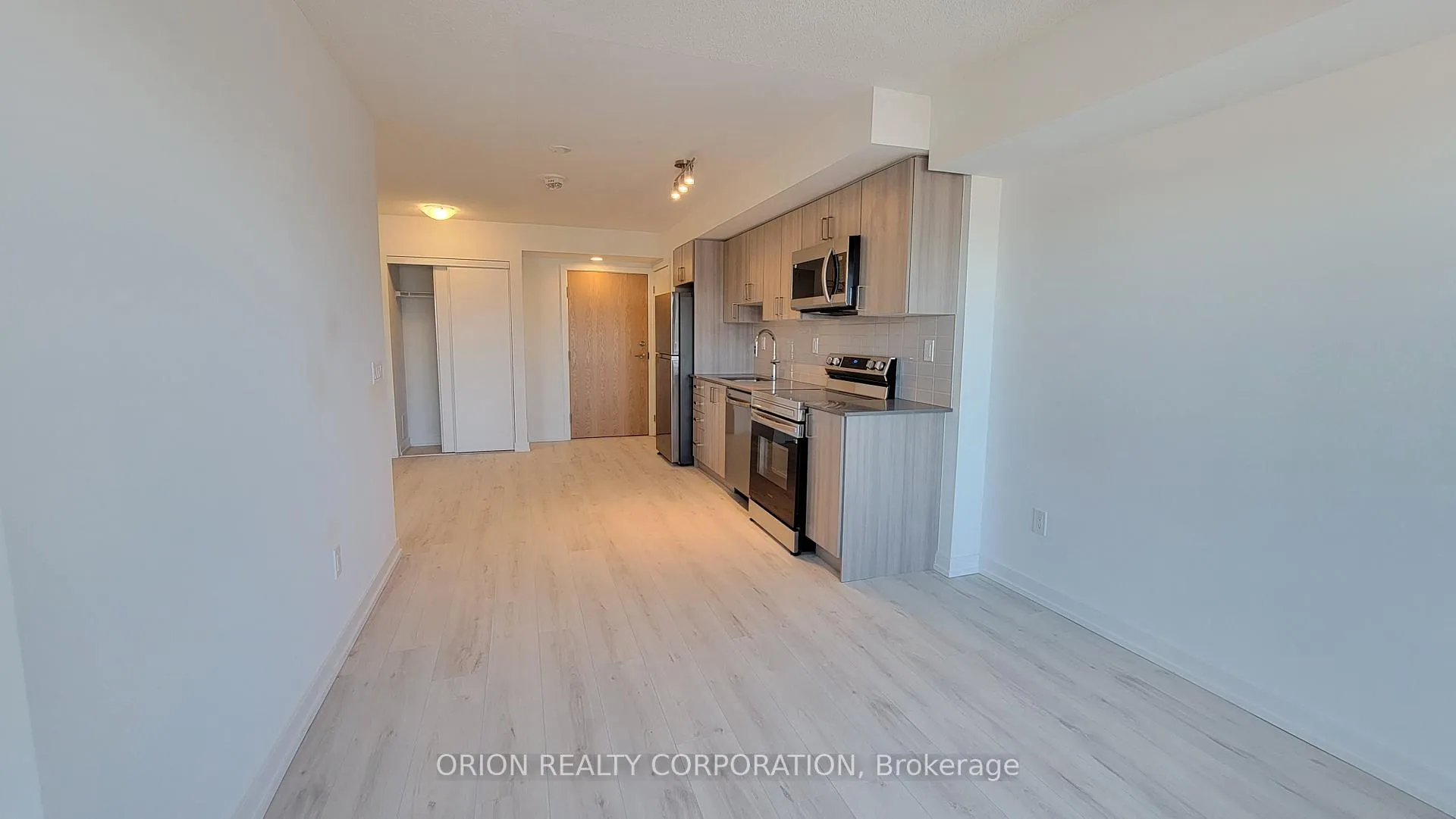 Photo 12 of Unit 1101, 1435 Celebration Drive, Pickering, Bay Ridges — HOMEH