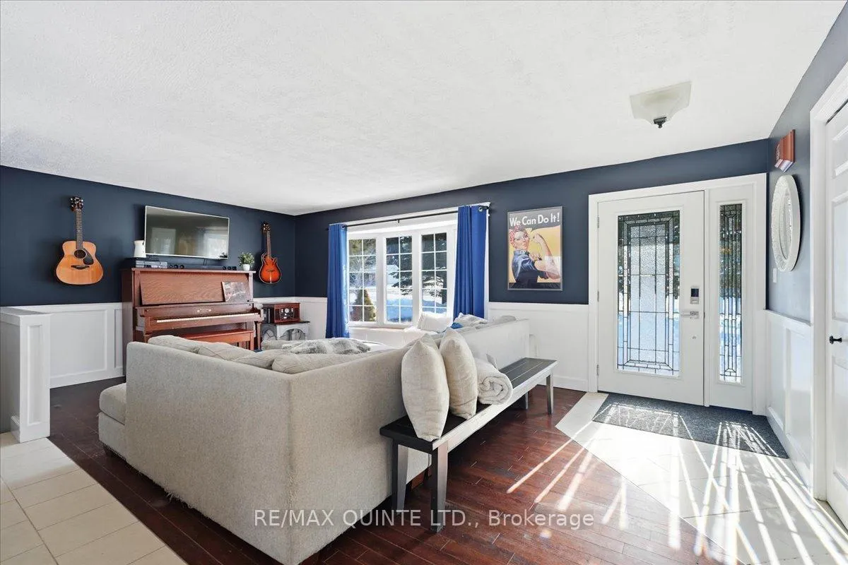 Photo 6 of 169 Wallbridge Road, Quinte West, Sidney Ward — HOMEH