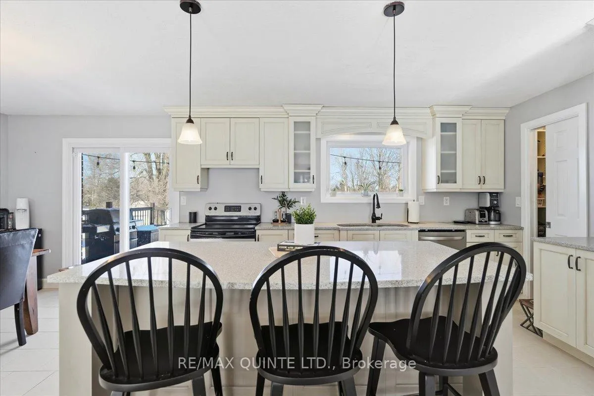 Photo 10 of 169 Wallbridge Road, Quinte West, Sidney Ward — HOMEH