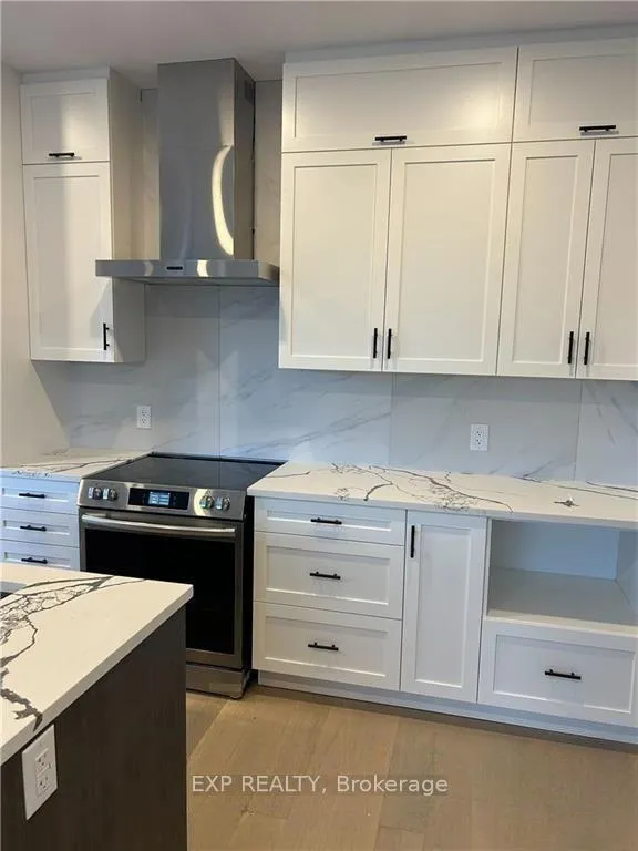 Photo 7 of Unit A, 1352 Louis Lane, Ottawa, Cyrville Rd./Industrial Park — HOMEH