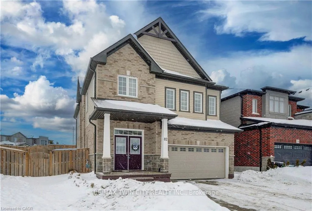 Photo 2 of 82 Castlebay Street, Kitchener — HOMEH