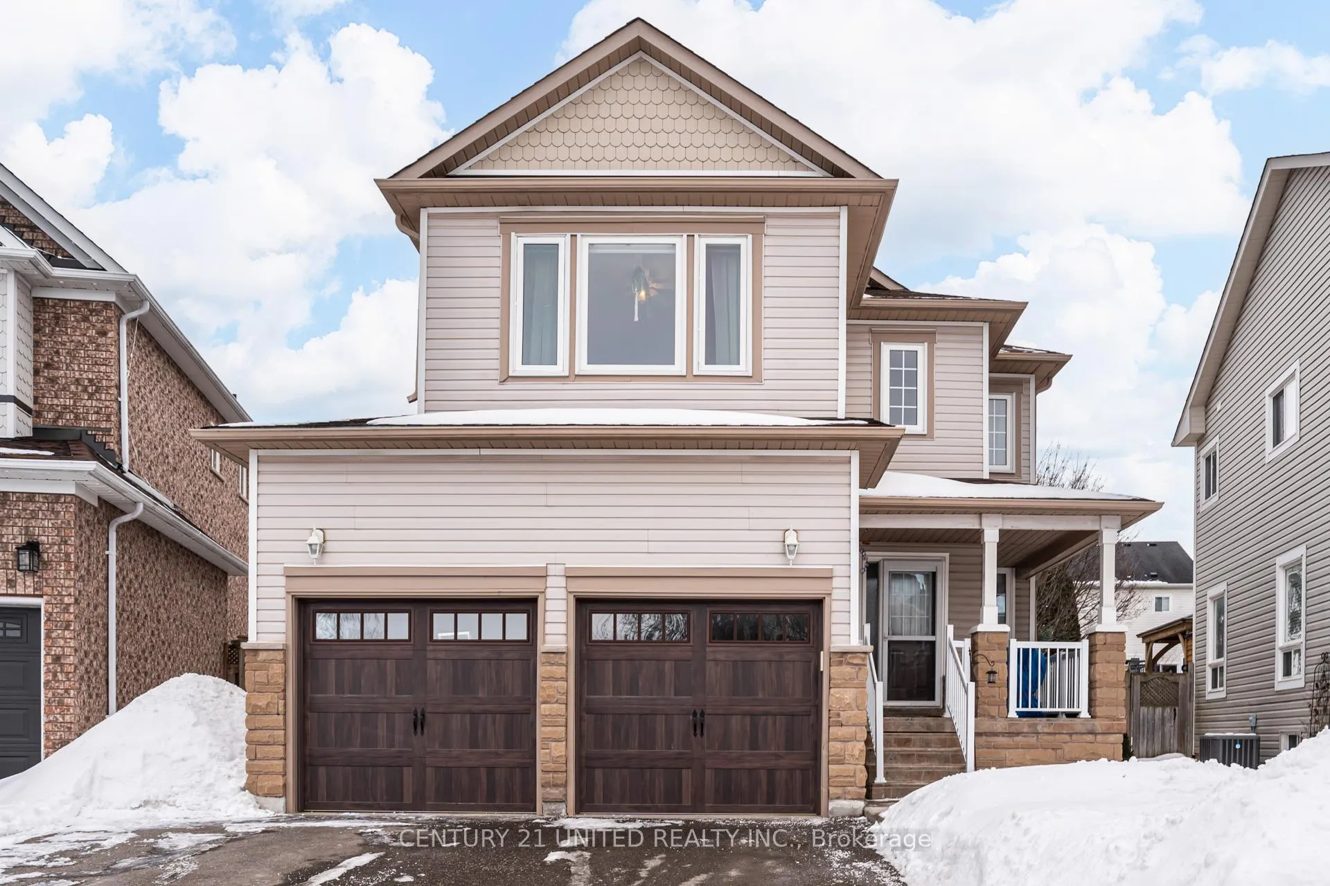 Photo 1 of 35 Ault Crescent, Whitby, Brooklin — HOMEH