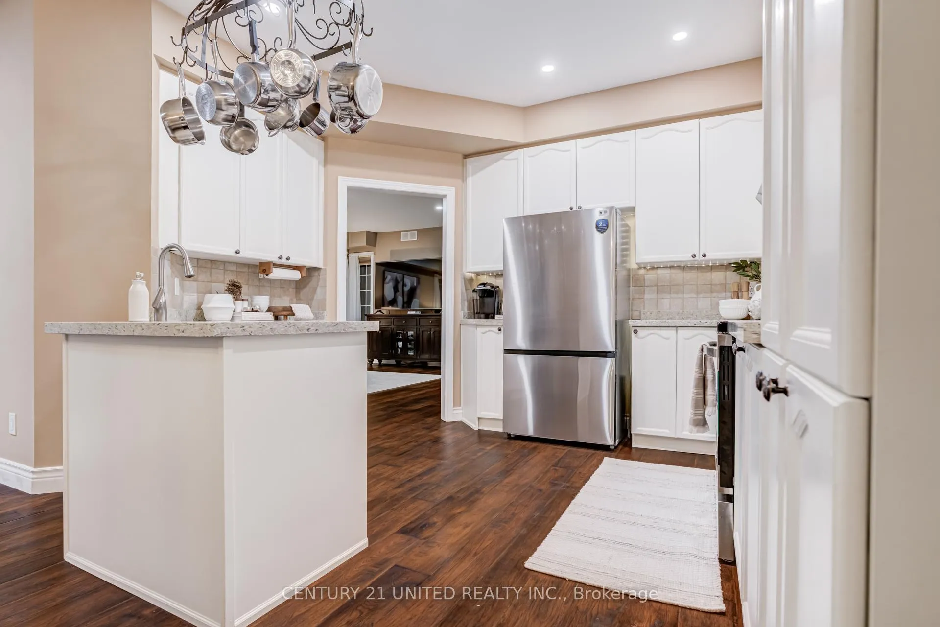 Photo 18 of 35 Ault Crescent, Whitby, Brooklin — HOMEH