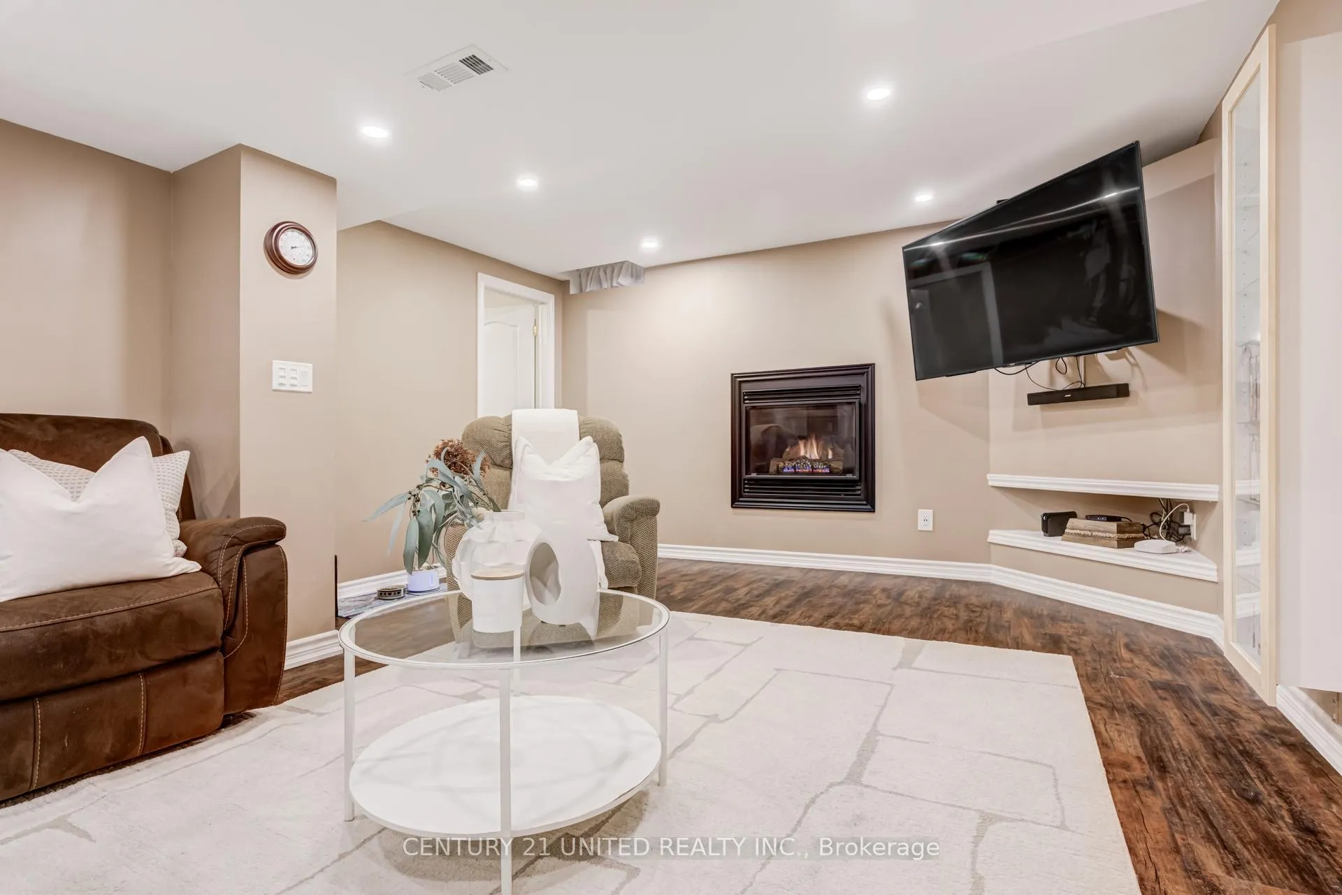 Photo 45 of 35 Ault Crescent, Whitby, Brooklin — HOMEH