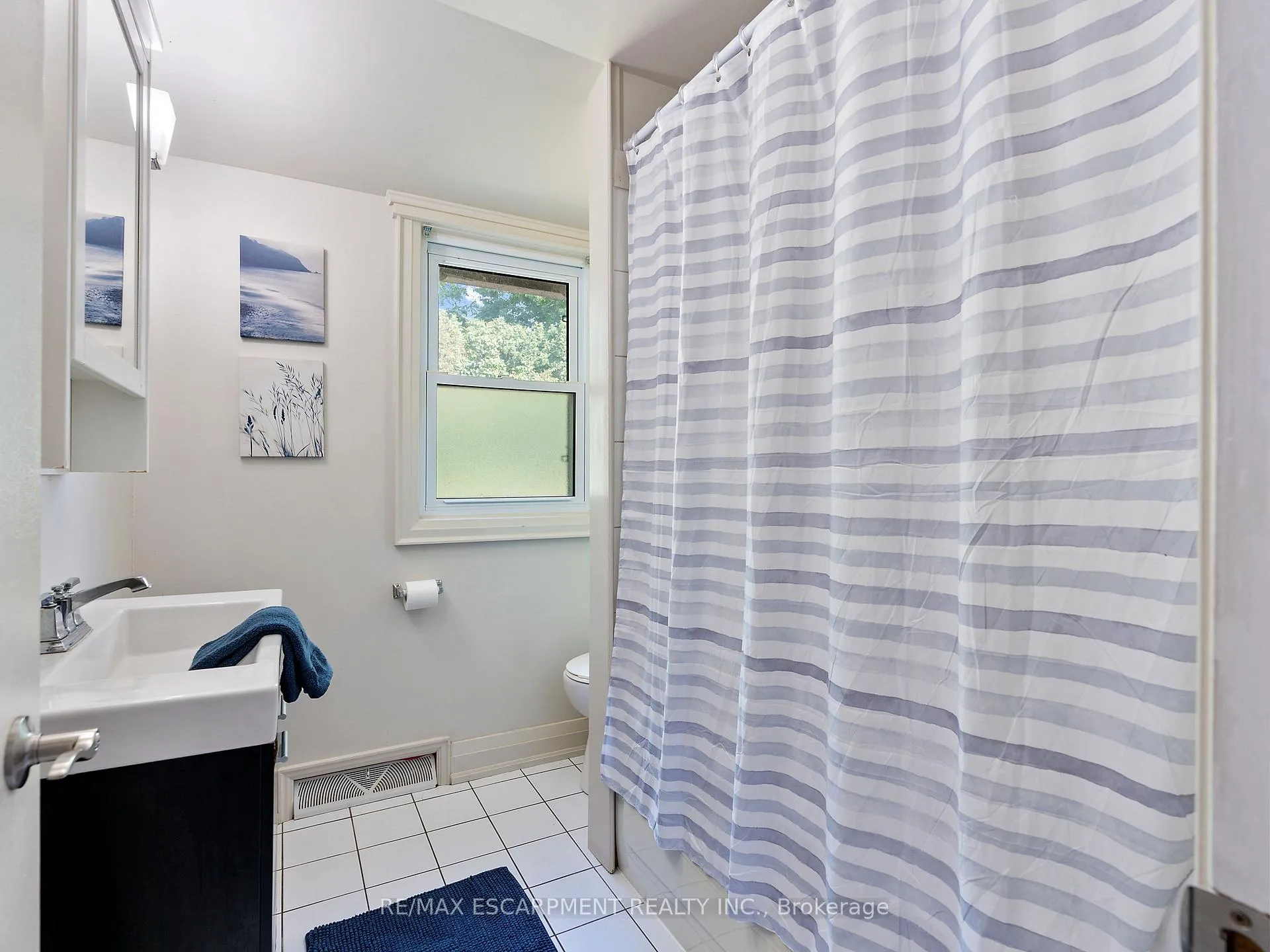 Photo 22 of 2712 North Shore Drive, Haldimand, Dunnville — HOMEH