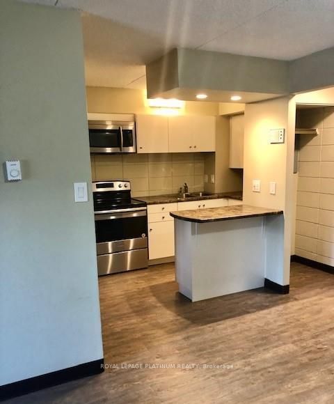 Photo 10 of Unit 112, 30 Hickory Street E, Waterloo, Downtown Waterloo — HOMEH