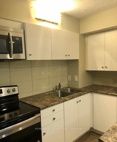 Photo 11 of Unit 112, 30 Hickory Street E, Waterloo, Downtown Waterloo — HOMEH