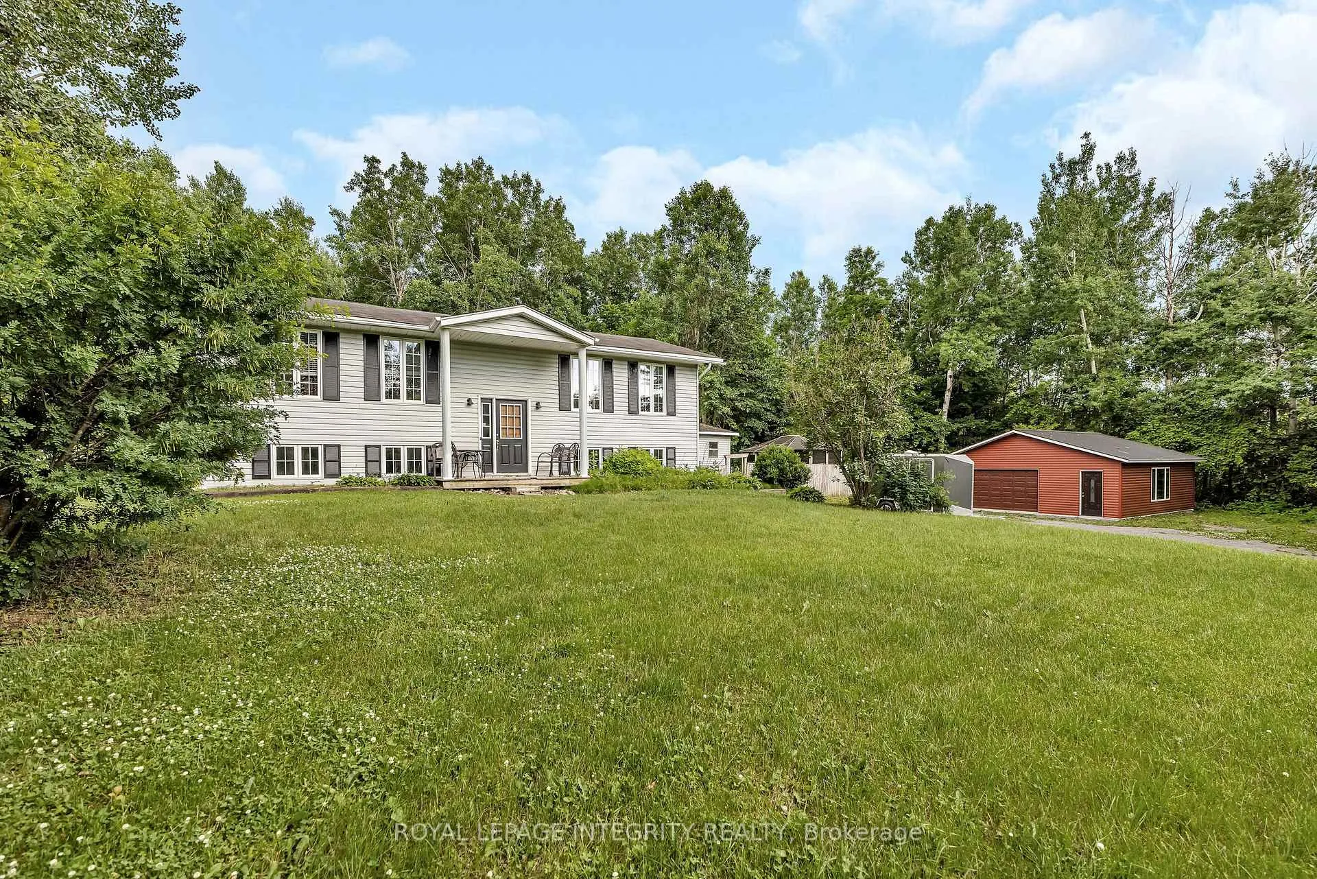 Photo 1 of 17372 Cameron Road, South Stormont, South Stormont (Cornwall) Twp — HOMEH
