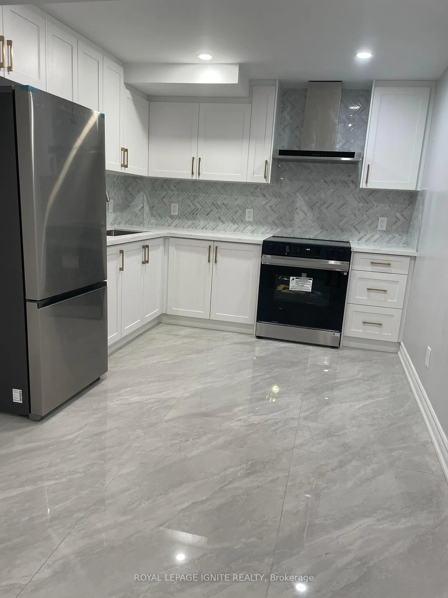 Photo 1 of Unit Bsmt, 15 Jinnah Avenue, Markham, Middlefield — HOMEH