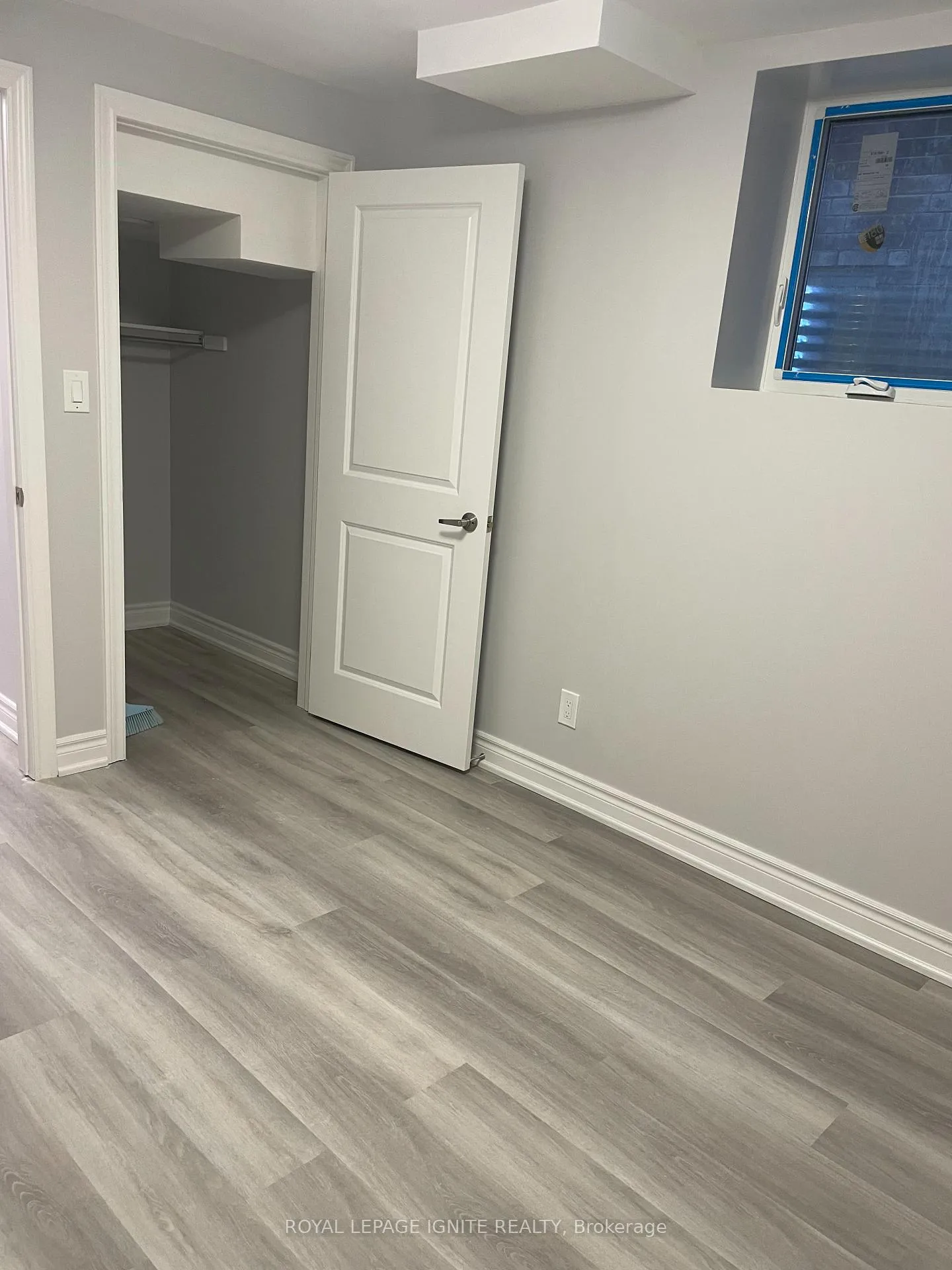 Photo 6 of Unit Bsmt, 15 Jinnah Avenue, Markham, Middlefield — HOMEH