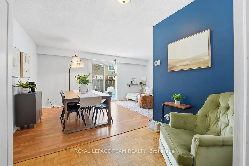 Photo 13 of Unit B, 461 Moodie Drive, Ottawa, Arbeatha Park — HOMEH