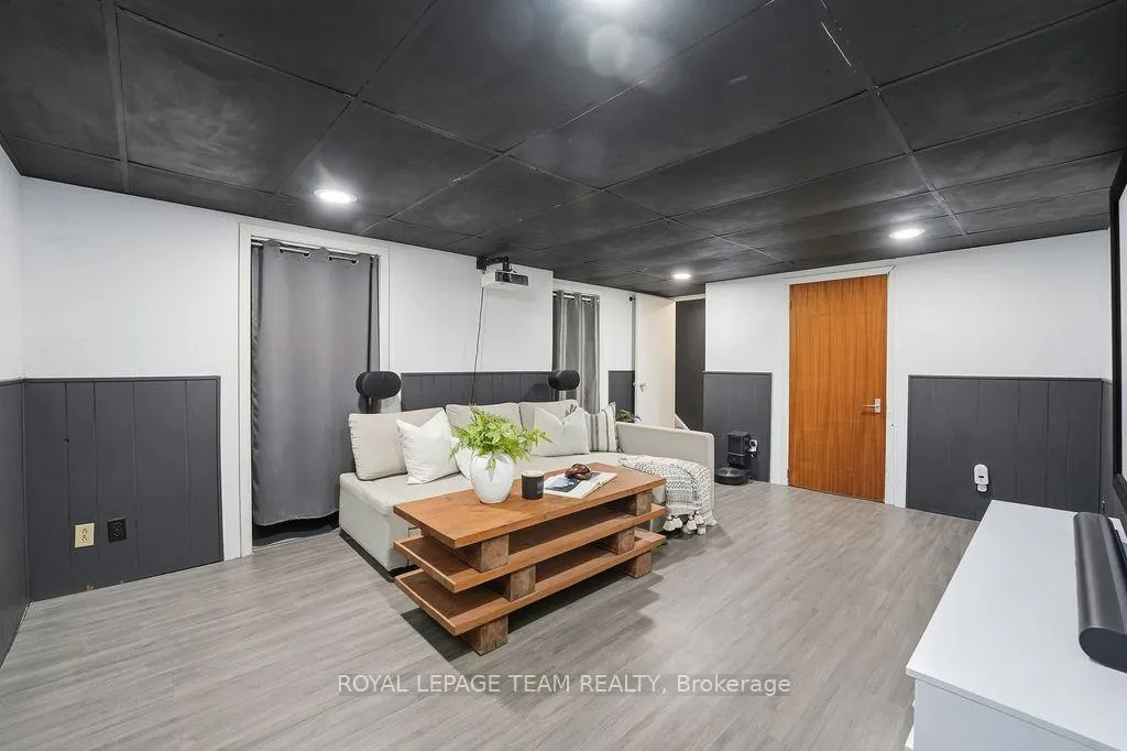 Photo 29 of Unit B, 461 Moodie Drive, Ottawa, Arbeatha Park — HOMEH