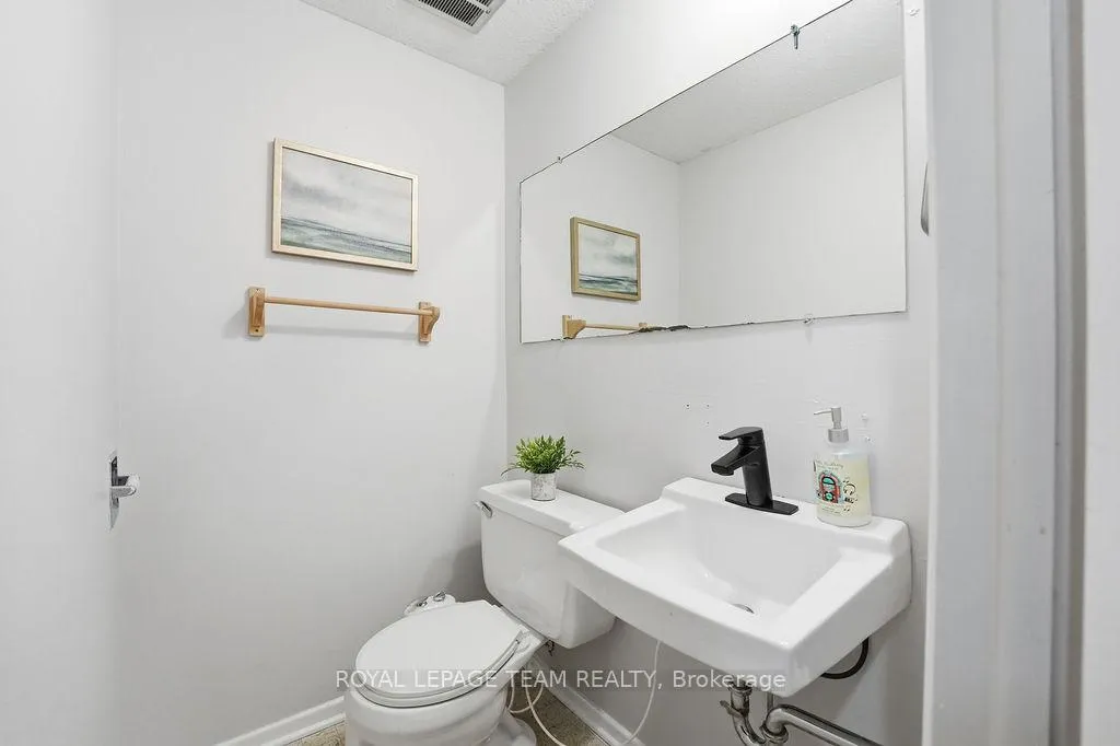Photo 31 of Unit B, 461 Moodie Drive, Ottawa, Arbeatha Park — HOMEH