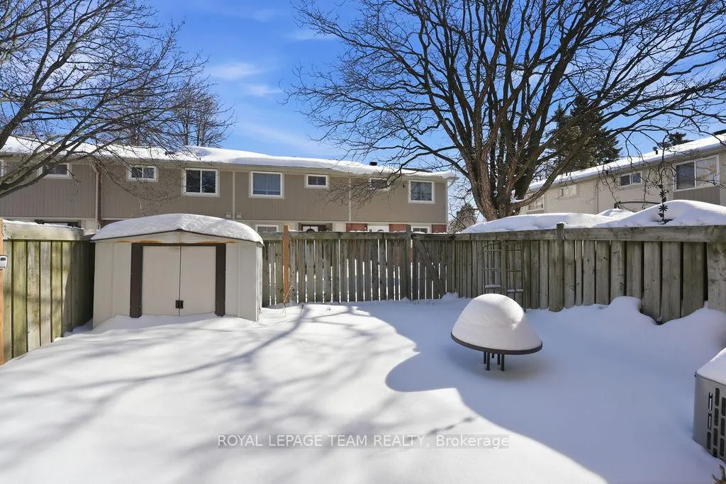Photo 33 of Unit B, 461 Moodie Drive, Ottawa, Arbeatha Park — HOMEH