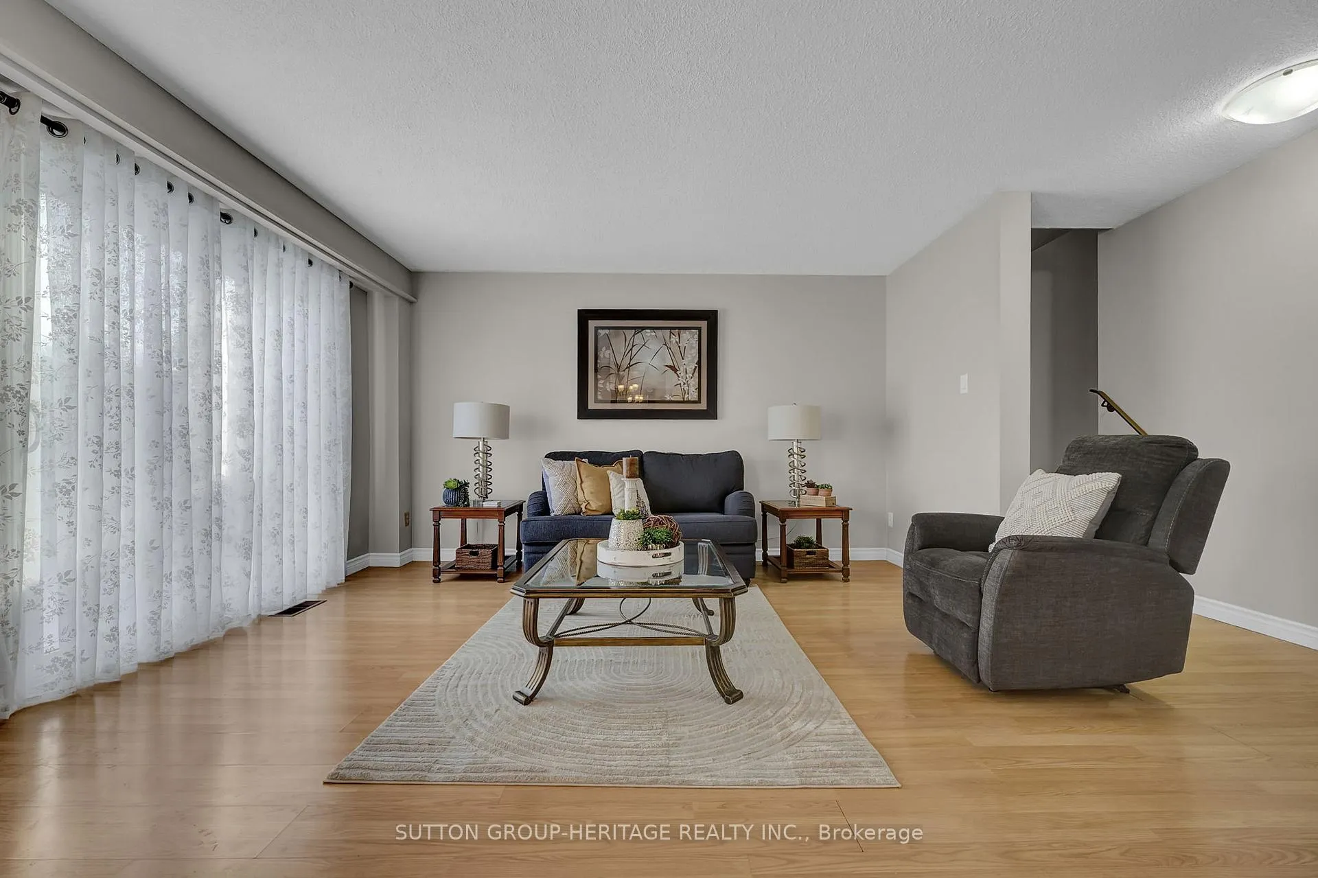 Photo 4 of Unit 55, 155 Glovers Road, Oshawa, Samac — HOMEH