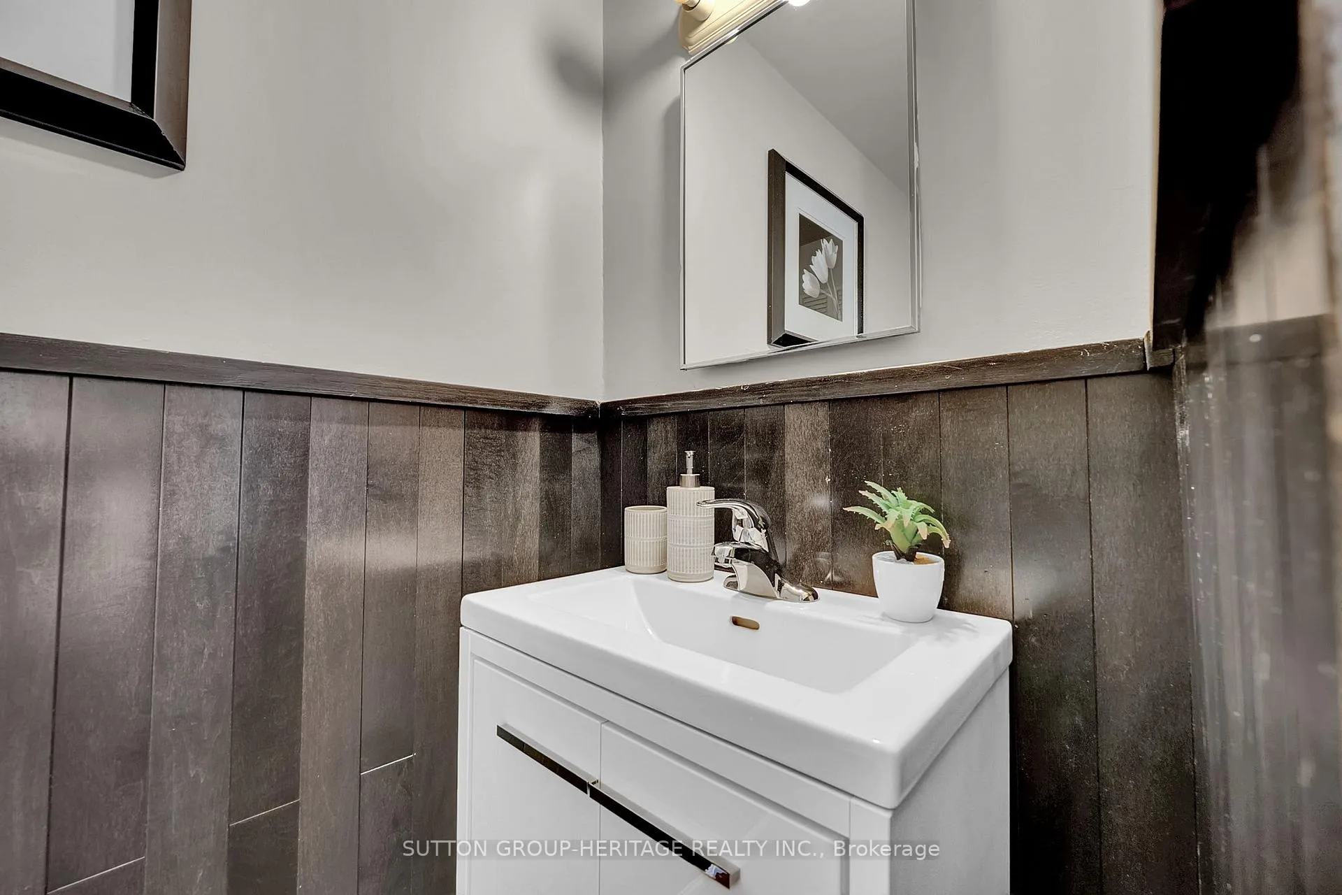 Photo 21 of Unit 55, 155 Glovers Road, Oshawa, Samac — HOMEH