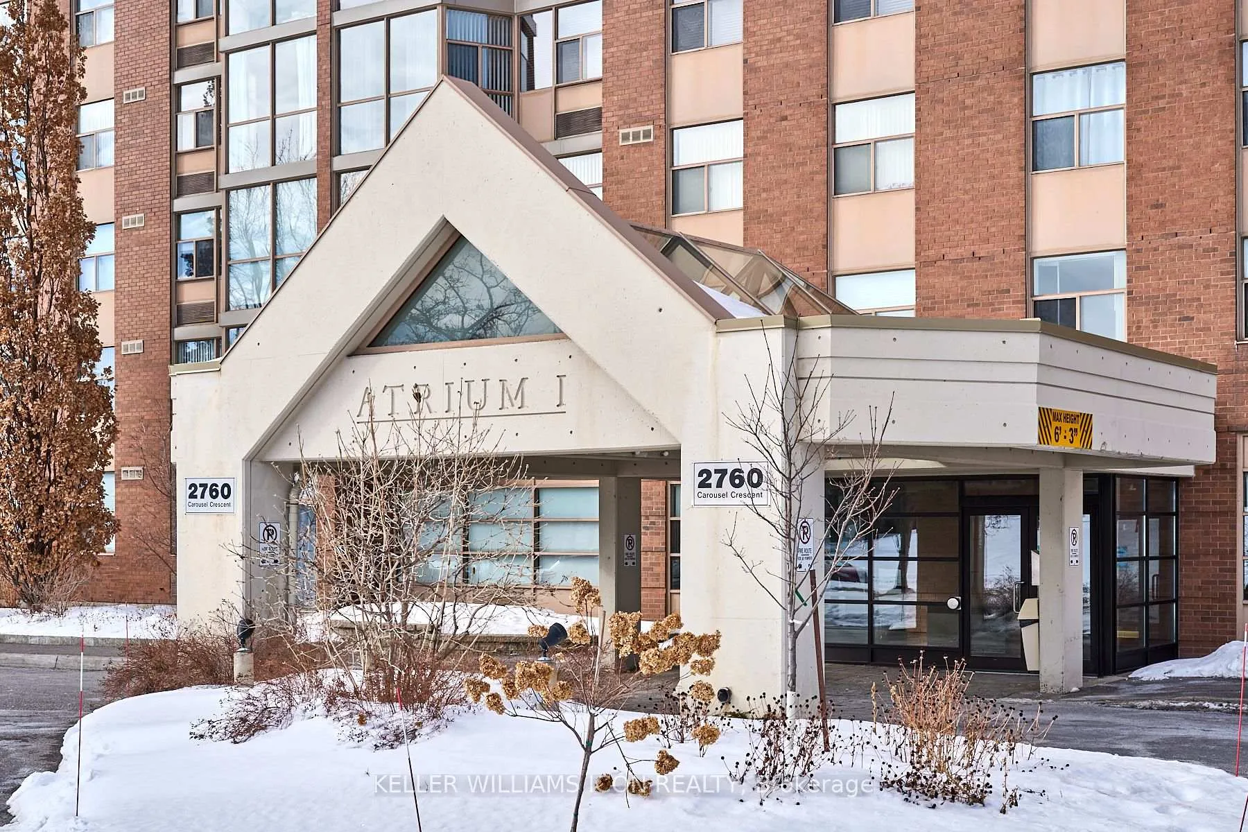 Photo 5 of Unit 1011, 2760 Carousel Crescent, Ottawa, Emerald Woods/Sawmill Creek — HOMEH