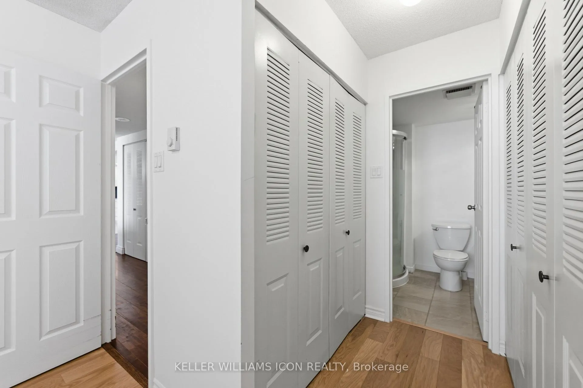 Photo 25 of Unit 1011, 2760 Carousel Crescent, Ottawa, Emerald Woods/Sawmill Creek — HOMEH