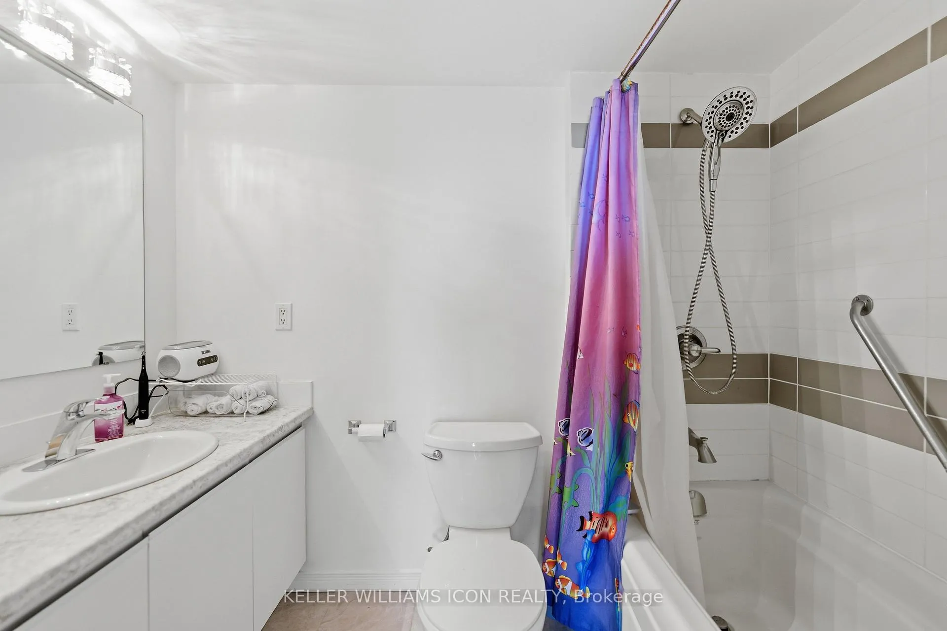 Photo 30 of Unit 1011, 2760 Carousel Crescent, Ottawa, Emerald Woods/Sawmill Creek — HOMEH