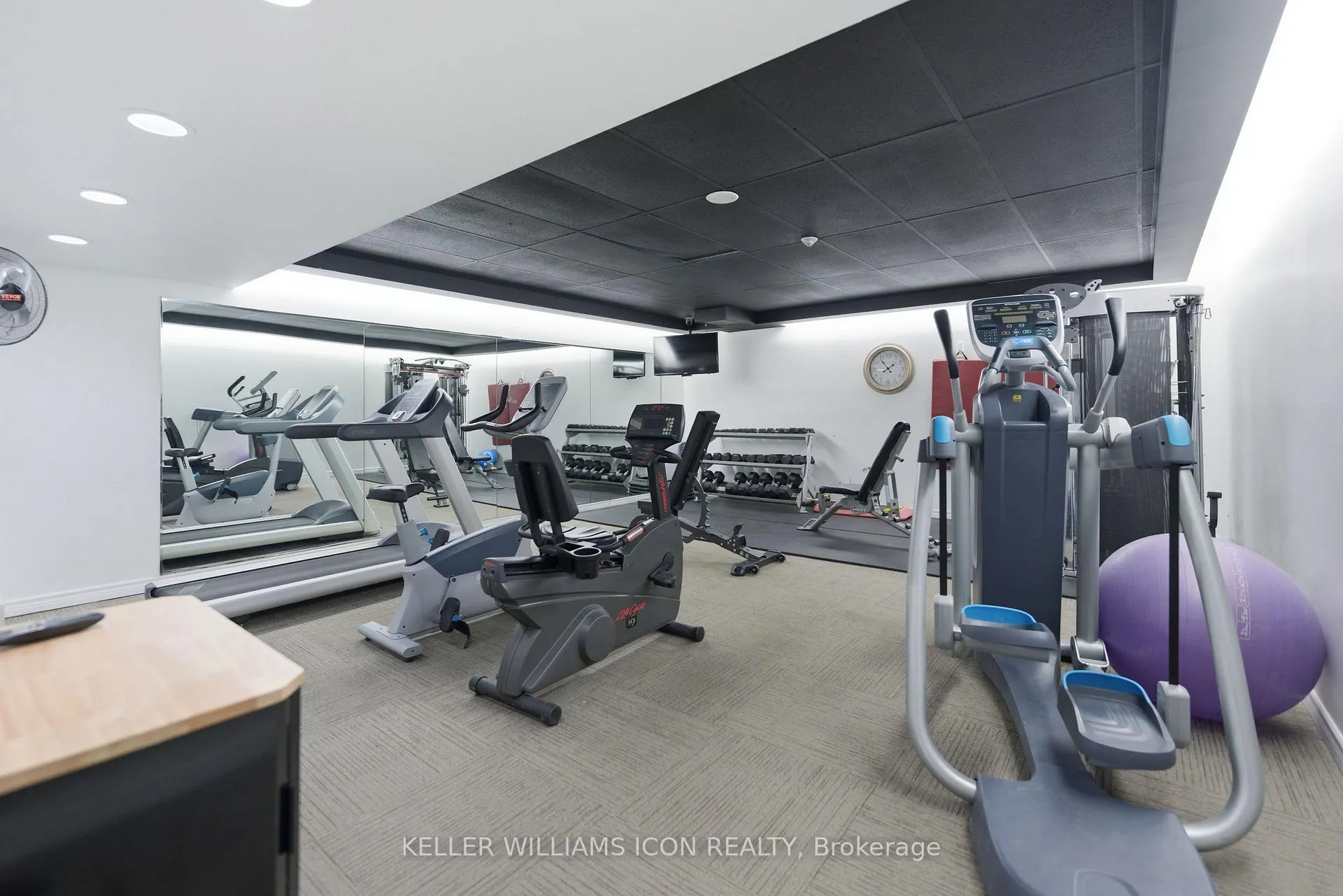 Photo 38 of Unit 1011, 2760 Carousel Crescent, Ottawa, Emerald Woods/Sawmill Creek — HOMEH