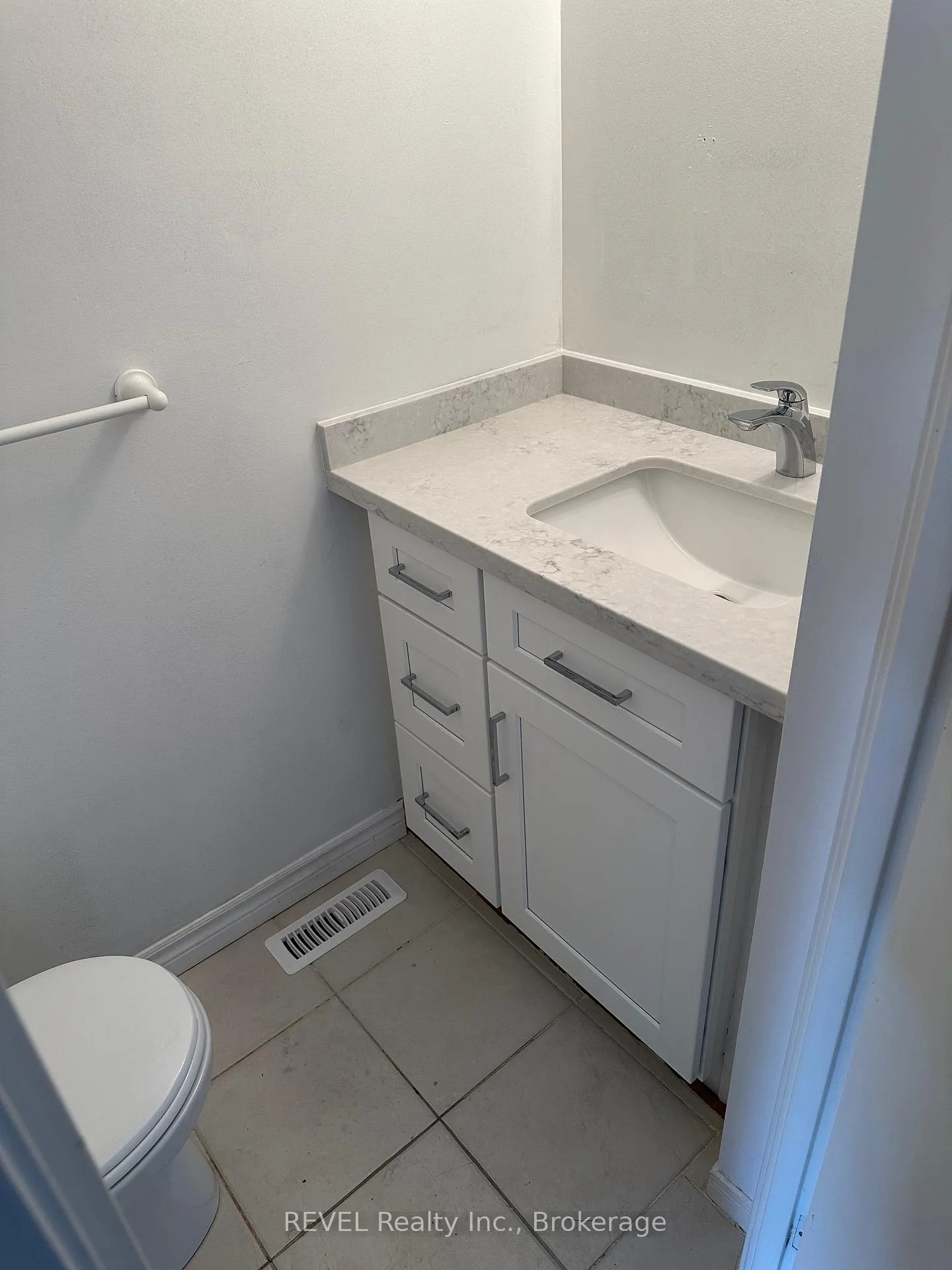 Photo 4 of Unit 62, 151 Linwell Road, St. Catharines, Lakeport — HOMEH