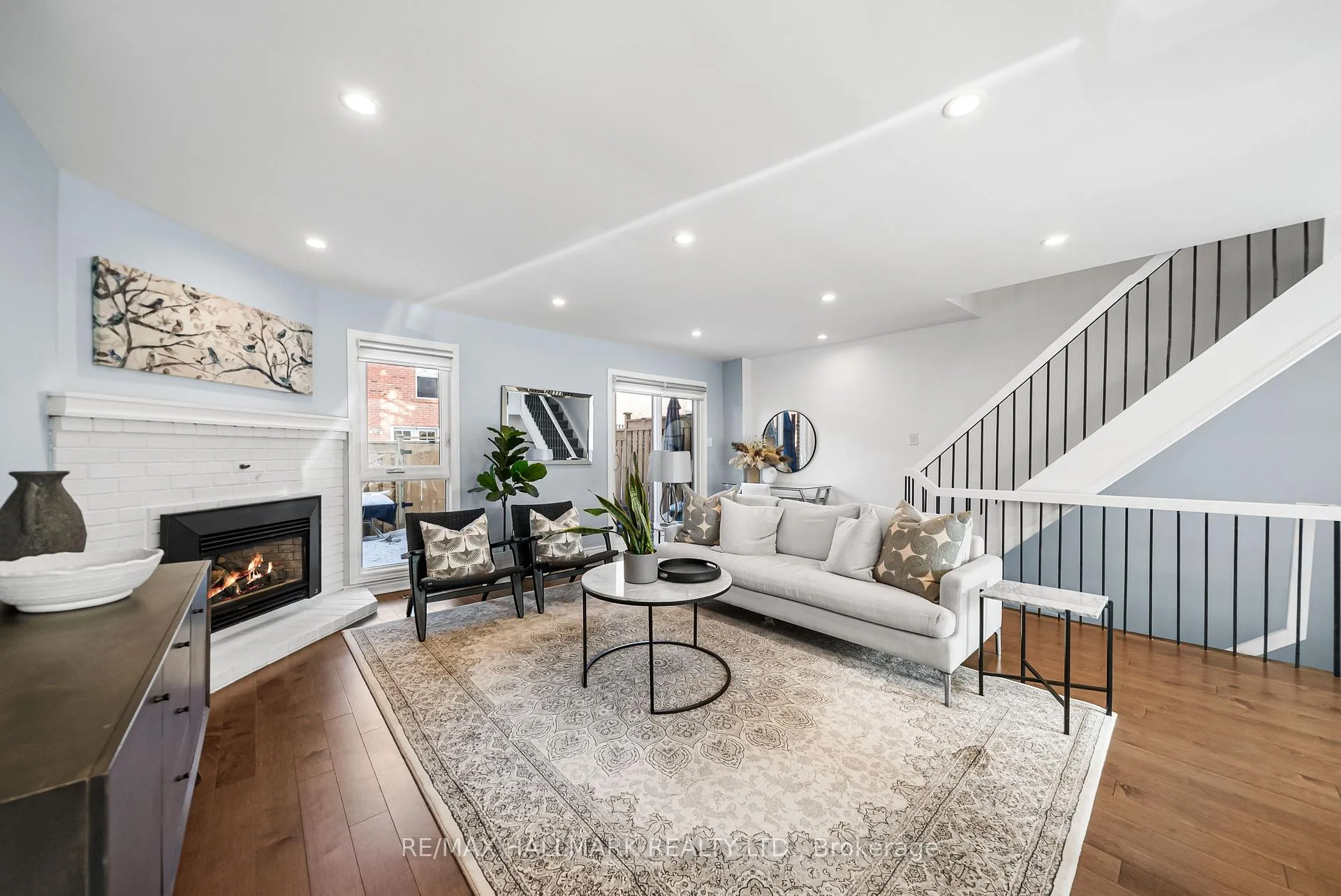 Photo 7 of 64 Sylvan Valley Way, Toronto, Bedford Park-Nortown — HOMEH